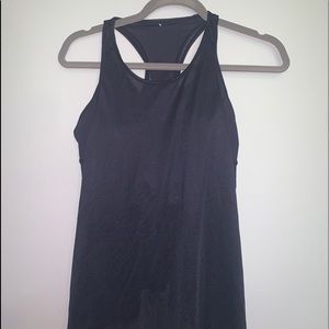 NWOT Navy Lululemon Tank Top. Size 8.